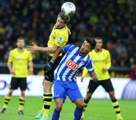 Erik Durm in the first leg