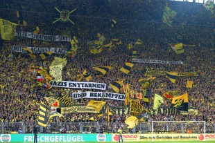 Aktionstag gegen Rechts auf der Südtribüne