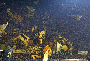 Mäßige Stimmung auf der Südtribüne