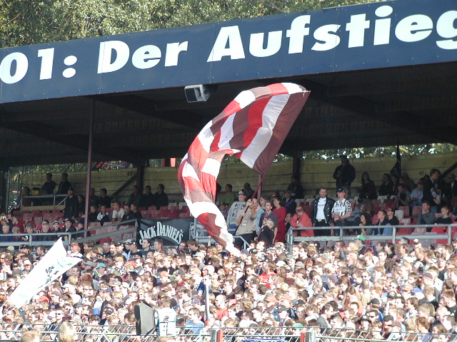 Pauli 2001/2002