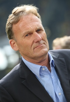 Hans-Joachim Watzke beim Spiel gegen den FC Bayern