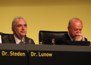 Dr. Lunow (l.) und Pieper wurden wieder gewählt