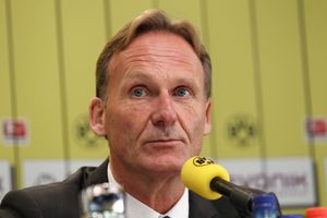 BVB Bilanz-Pressekonferenz 2010/11 - Aki Watzke