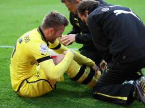 Kuba verletzt am Rand des Spielfelds in Hannover