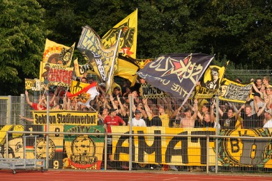 Geiler Auftritt von den Ultras der Amateure in Bremen