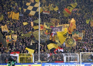 Heimspielaction auf der Südtribüne Dortmund