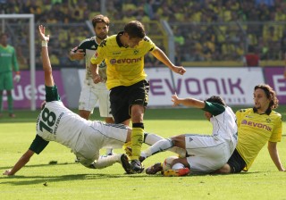 Kehl (m.) and Subotic against Diego and Co.