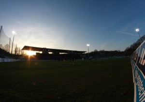 Bestes Fußballwetter im Stadion am Zoo