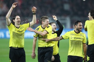 Borussia players celebrating the victory in Mainz