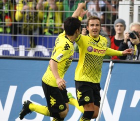 Götze celebrating