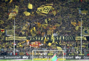 Auch die Südtribüne sollte wieder gut gefüllt sein