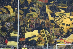 Auch die Südtribüne muss so langsam mal aufwachen