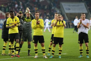 FC Augsburg vs Borussia Dortmund