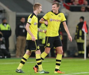 Reus und Großkreutz freuen sich über den einzigen Treffer