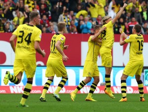 Marcel schmelzer und Co. bejubeln das 1-0