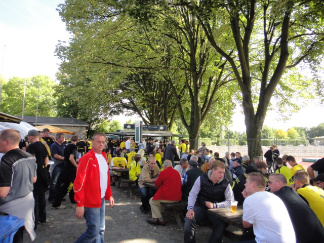 Rote Erde - fans meeting up