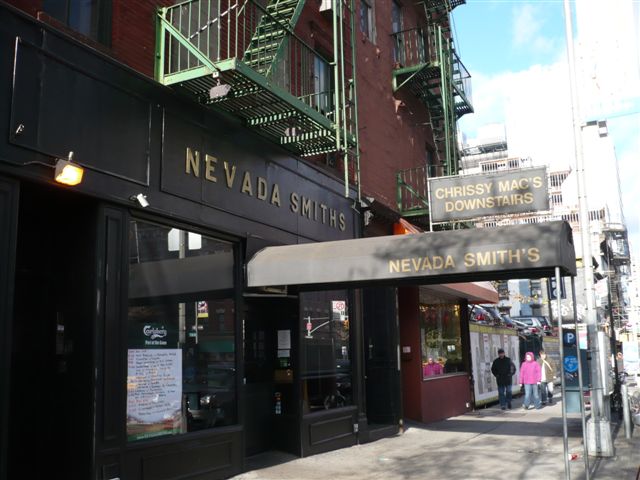 The entrance of the sportsbar "Nevada Smith's"