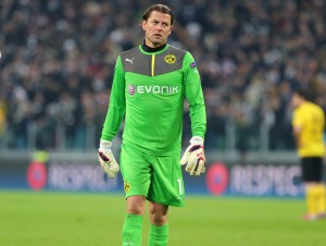 Hard times for Roman Weidenfeller at Dortmund