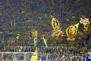 Die Stimmungskurve auf der Südtribüne zeigte endlich mal wieder nach oben