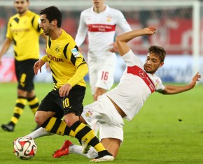 Henrikh Mkhitaryan im Duell gegen den VfB Stuttgart