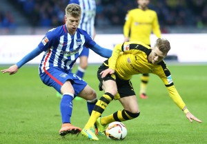 Marco Reuse gegen Mitchell Weiser