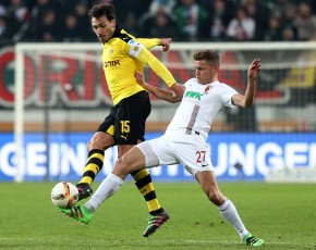 Bärenstarker Pass vorm 2:1, ein paar Anspielfehler, abgesehen von der Anfangsphase gewohnt sicher im Abwehrzentrum.