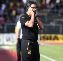 Emotionslos am Spielfeldrand: Trainer David Wagner