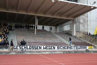 Protest der Ultraszene im Heimblock