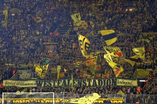 Standardintro auf der Südtribüne