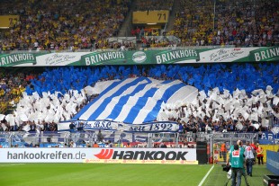 Aktion der Berliner Fans im Gästeblock