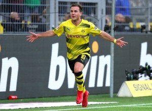 Ausgerechnet im Derby traf Mario Götze per Kopf