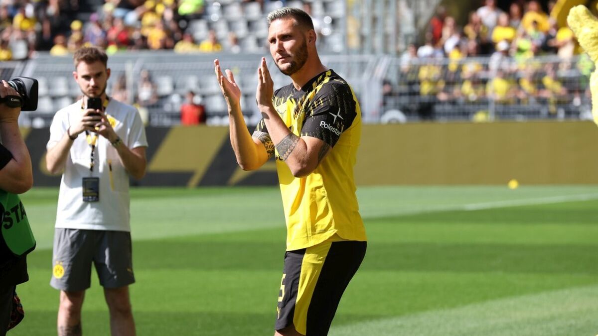 Million-dollar salaries instead of million-dollar transfers